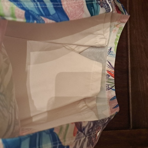 Skinz Woman's Size Small Beachy Coastal Swim Skirt - Picture 6 of 7